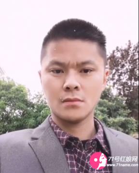 爱吃泡面的猫