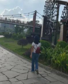 未婚女