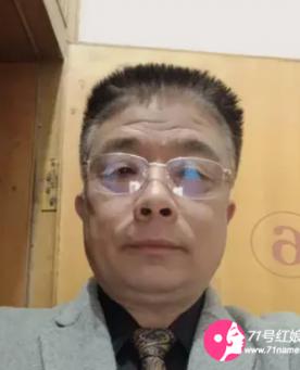 胡军